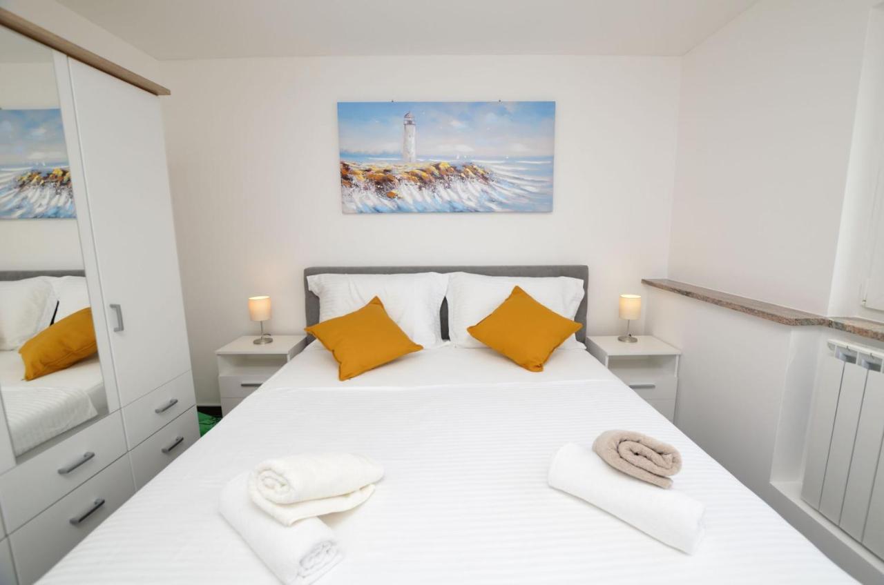 Apartments Villa Sofia Martinšćica Kültér fotó