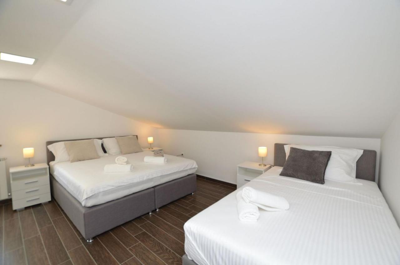 Apartments Villa Sofia Martinšćica Kültér fotó
