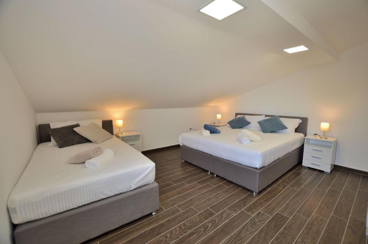 Apartments Villa Sofia Martinšćica Kültér fotó